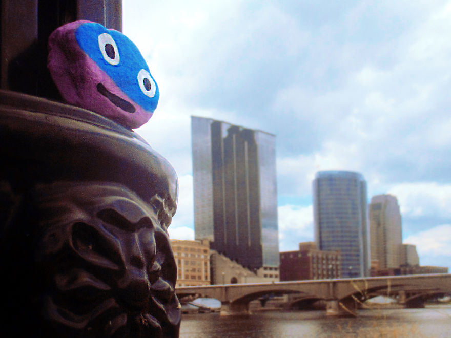 My Kids And I Spent A Year Painting Over 1,000 Rocks And Hid Them For People To Spot And Photograph