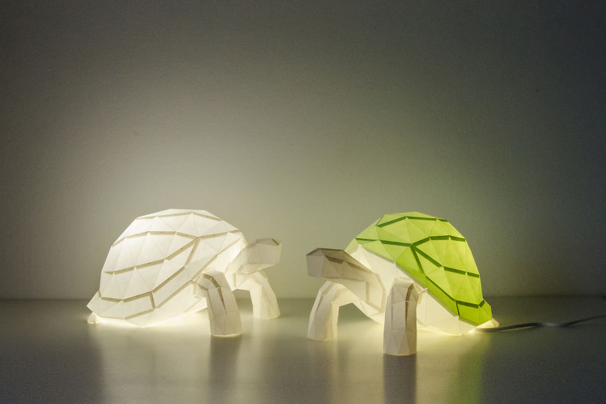 Origami-Inspired Animal Lamps That We Create From Paper Origami-Inspired Animal Lamps That We Create From Paper
