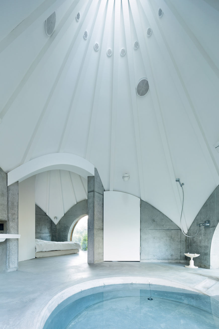 Retired Ladies Live Their Dreamlife In A Cosy Forest House Designed By A Japanese Architect