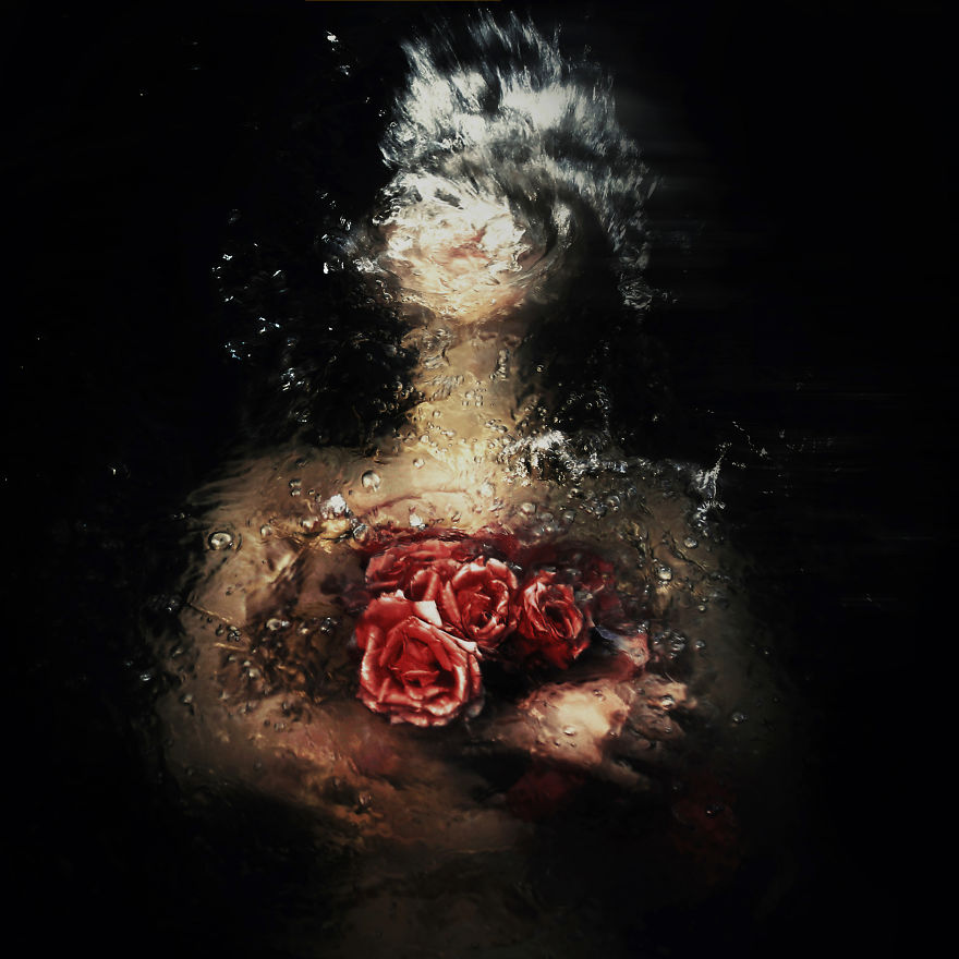 Young Photographer Creates Self-Portraits To Express The Feeling Of Solitude Young Photographer Creates Self-Portraits To Express The Feeling Of Solitude