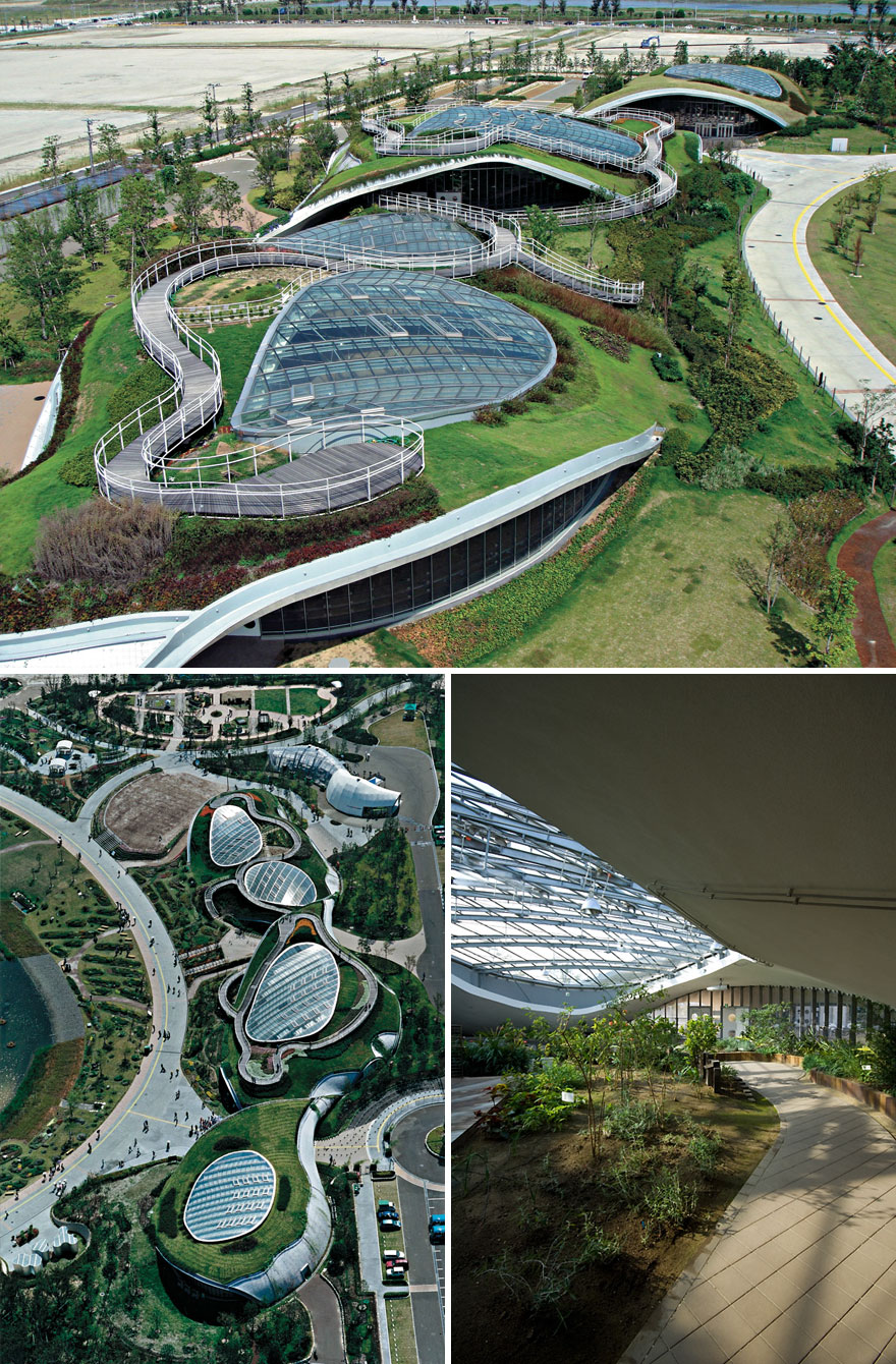 Grin Grin Building At Island City In Fukuoka City