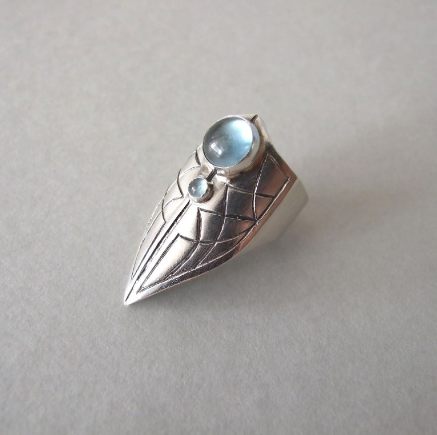 From Wax To Jewelry: I Handcrafted A Silver Claw Ring From Wax To Jewelry: I Handcrafted A Silver Claw Ring