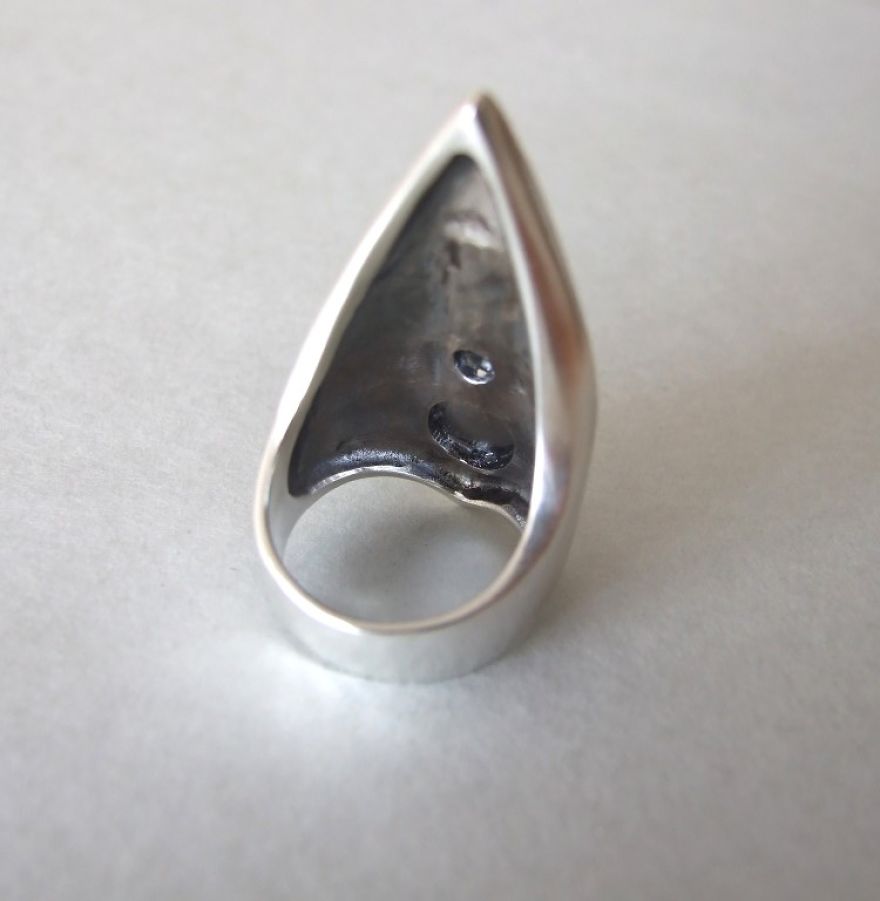 From Wax To Jewelry: I Handcrafted A Silver Claw Ring From Wax To Jewelry: I Handcrafted A Silver Claw Ring