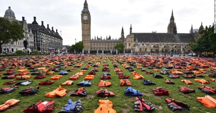 2,500 Life Jackets Lay The Parlament Square In London To Represent The Refugees Who Died Trying To Reach Europe
