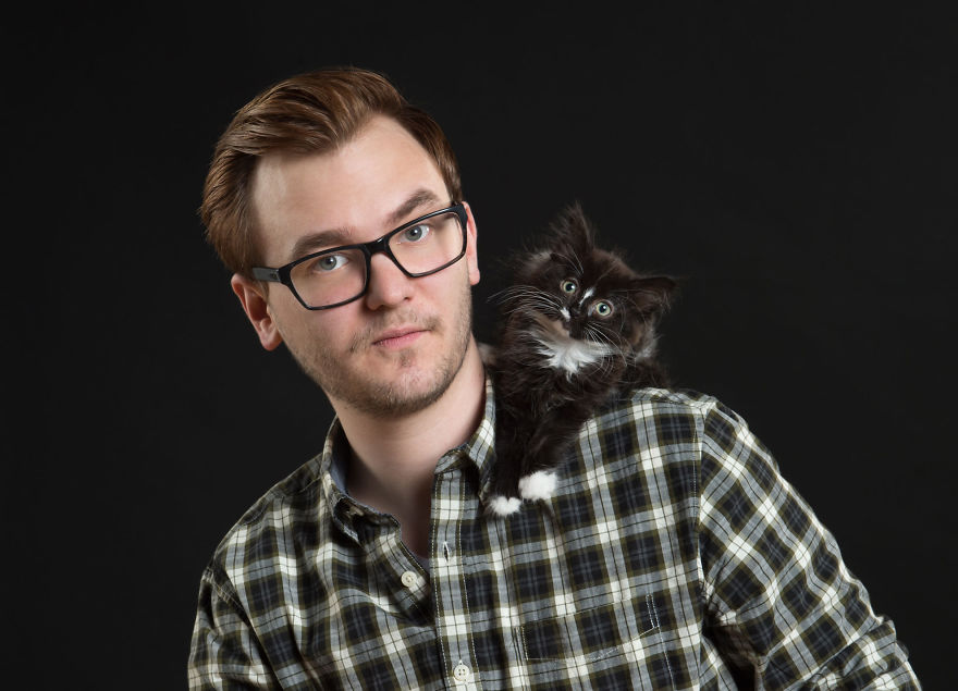 These 14 Felines And Fellas Posed For A Fundraising Calendar These 14 Felines And Fellas Posed For A Fundraising Calendar