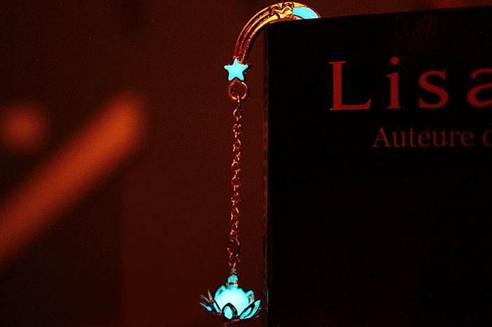 glow-in-the-dark-bookmarks-manon-richard-27