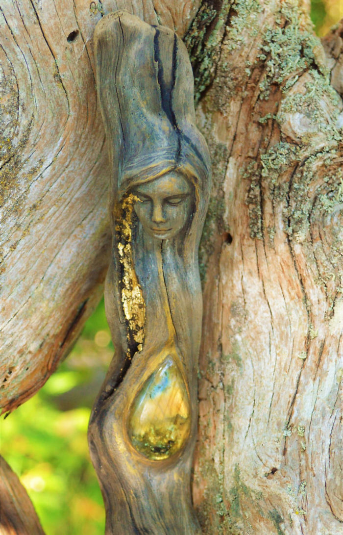 Driftwood-spirit-sculptures-debra-bernier