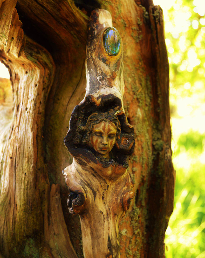 Driftwood-spirit-sculptures-debra-bernier