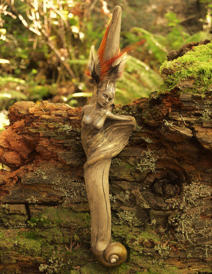 Driftwood-spirit-sculptures-debra-bernier