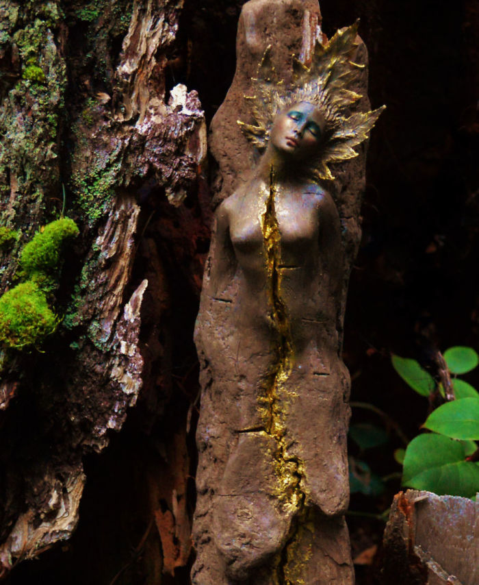 Driftwood-spirit-sculptures-debra-bernier