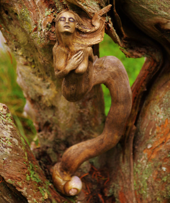 Driftwood-spirit-sculptures-debra-bernier