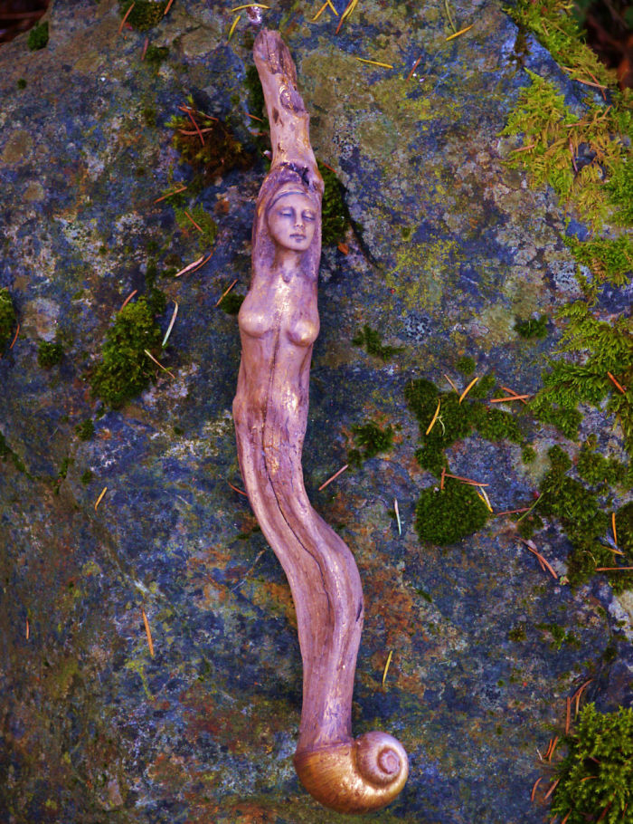 Driftwood-spirit-sculptures-debra-bernier
