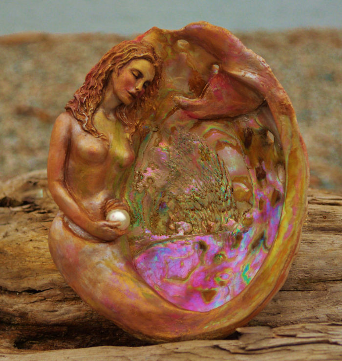 Driftwood-spirit-sculptures-debra-bernier