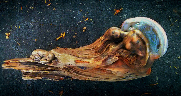 Driftwood-spirit-sculptures-debra-bernier