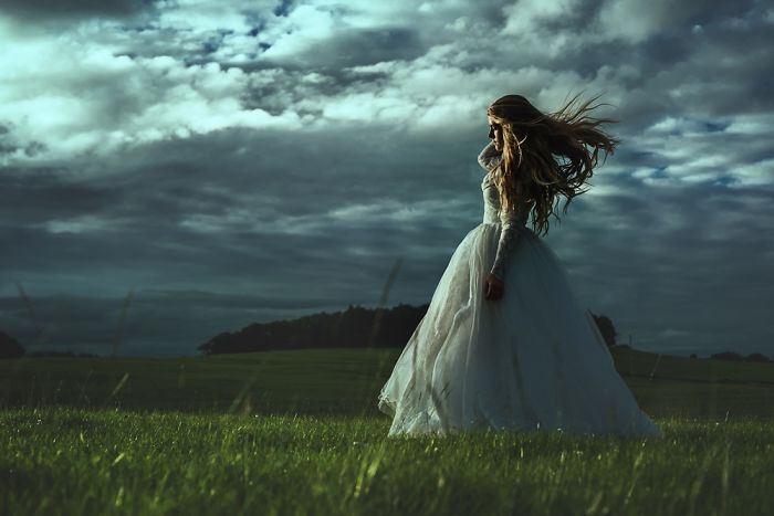 I Shoots Models In Creepy Old Wedding Dresses.