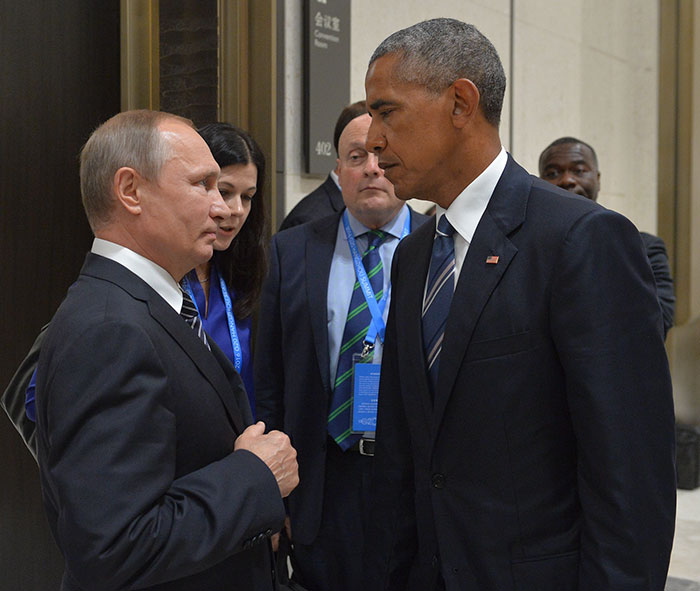 obama-putin-death-stare-photoshop-battle-32