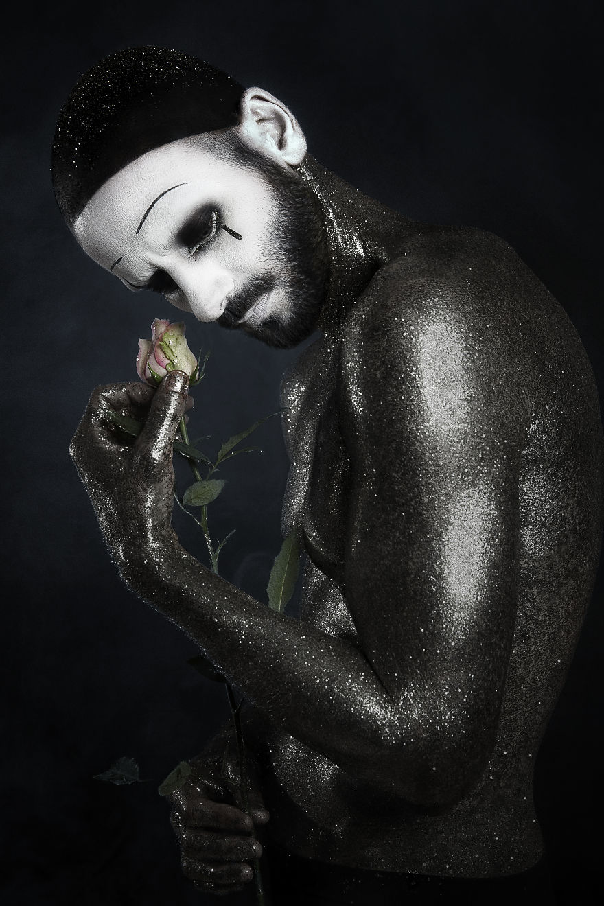 I Promised My Friend Not To Give Up Our Dream