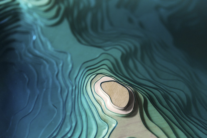 This Sea-Inspired Multilayered Table Lets You Look Into The Depths Of The Ocean This Sea-Inspired Multilayered Table Lets You Look Into The Depths Of The Ocean