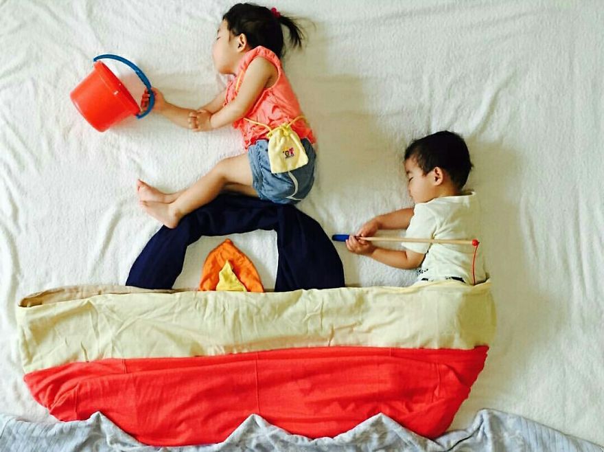 This Mom Is A Badass She Uses Her Twins For Her Flatlays