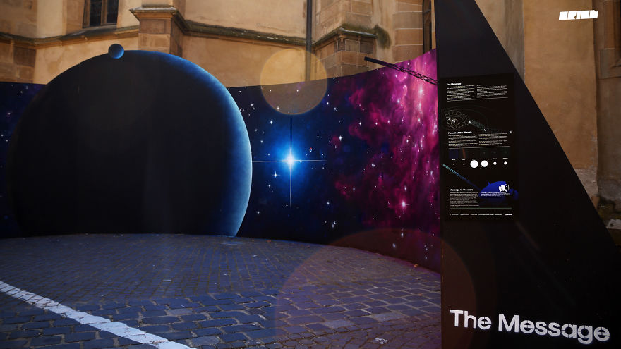 I Painted A 180° Panoramic Mural As A Tribute Celebrating The 39th Anniversary Of Nasa's Voyager 1 Spacecraft I Painted A 180° Panoramic Mural As A Tribute Celebrating The 39th Anniversary Of Nasa's Voyager 1 Spacecraft