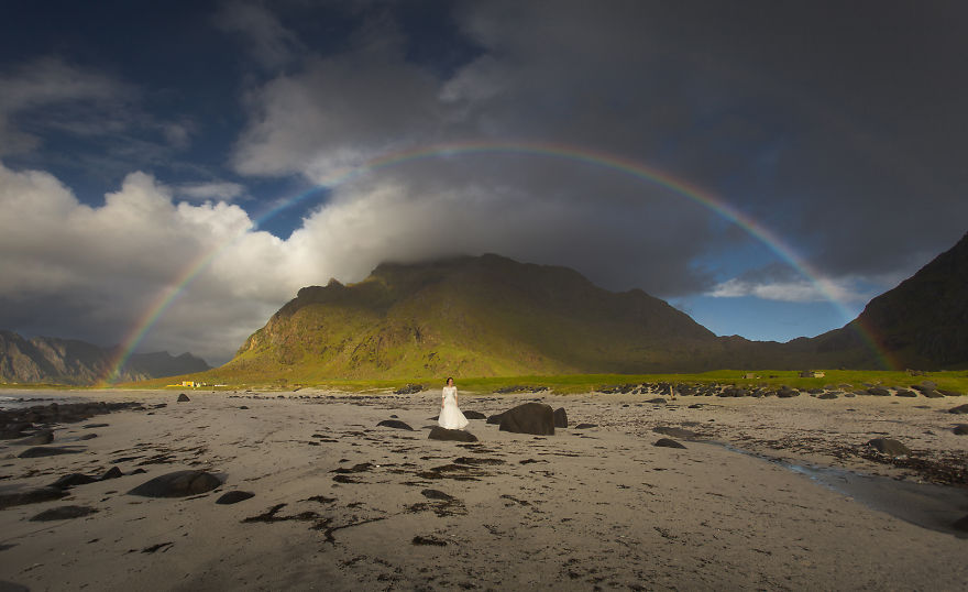 I Photographed My Wife In Her Wedding Dress During Our 45-Day Trip In The Most Beautiful Places In Norway I Photographed My Wife In Her Wedding Dress During Our 45-Day Trip In The Most Beautiful Places In Norway
