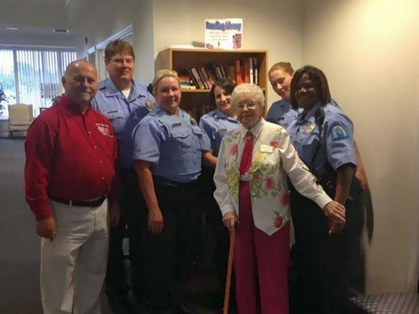 102-year-old-woman-arrested-bucket-list-edie-simms-3 102-year-old-woman-arrested-bucket-list-edie-simms-3