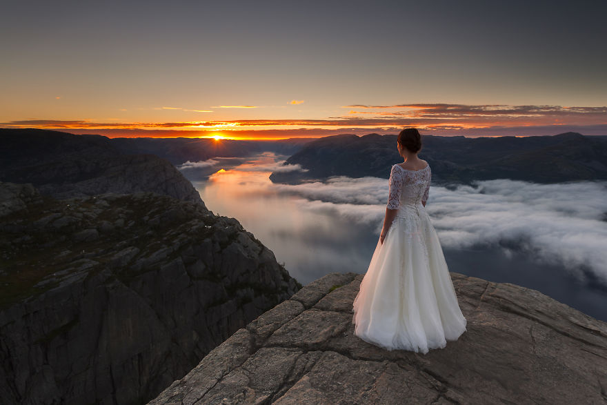 I Photographed My Wife In Her Wedding Dress During Our 45-Day Trip In The Most Beautiful Places In Norway I Photographed My Wife In Her Wedding Dress During Our 45-Day Trip In The Most Beautiful Places In Norway
