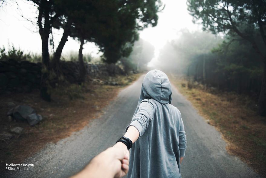 Syrian Photographer Takes Amazing Emotional Photos For Syria