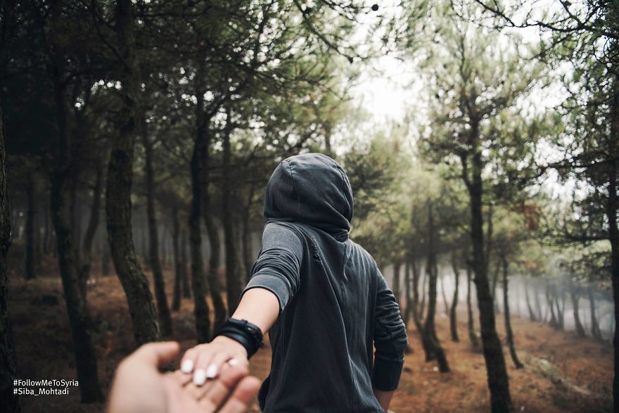 Syrian Photographer Takes Amazing Emotional Photos For Syria