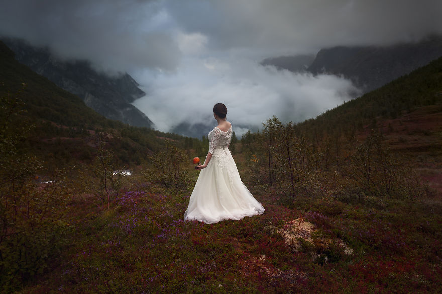 I Photographed My Wife In Her Wedding Dress During Our 45-Day Trip In The Most Beautiful Places In Norway I Photographed My Wife In Her Wedding Dress During Our 45-Day Trip In The Most Beautiful Places In Norway