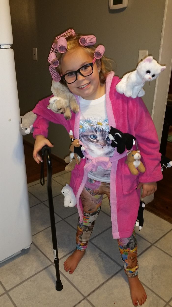 Crazy Cute Cat Lady!