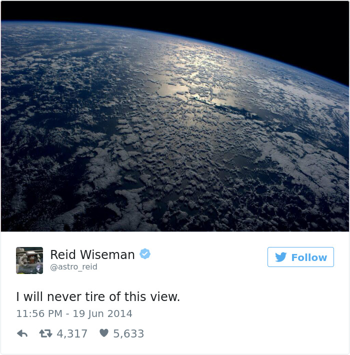 Astronaut Tweets