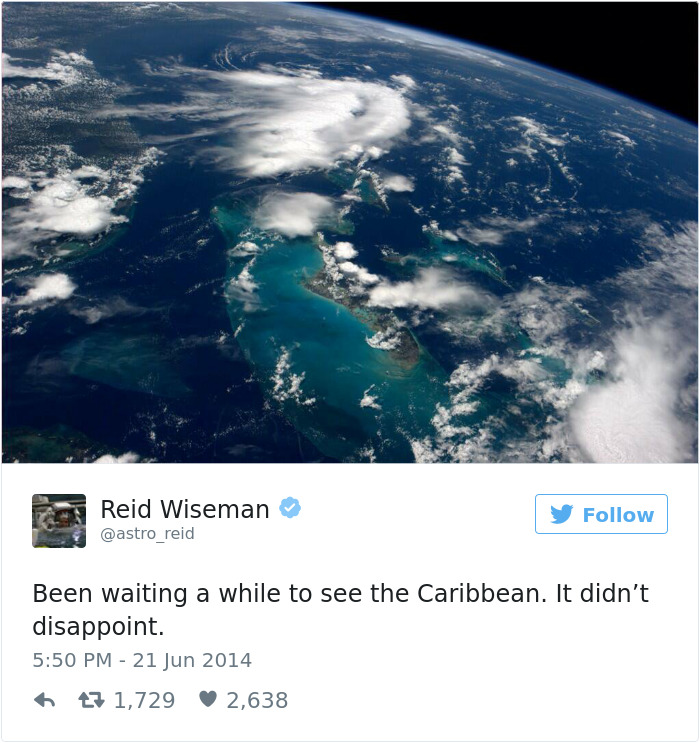 Astronaut Tweets