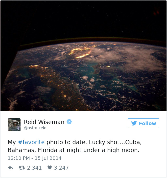 Astronaut Tweets