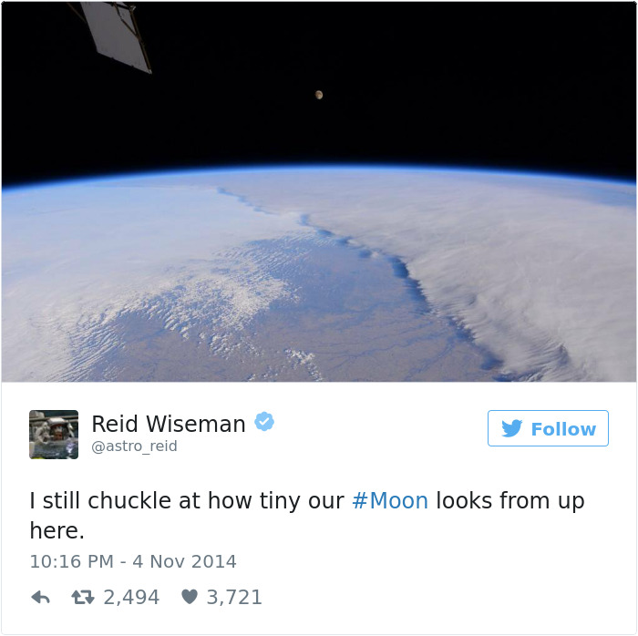 Astronaut Tweets
