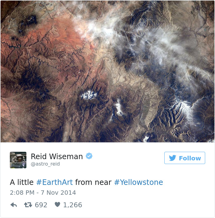Astronaut Tweets