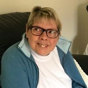 julielynch7249 avatar