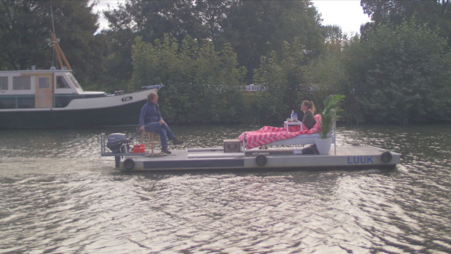 The Breakfast-In-Bed-Boat Helps You Avoid Morning Traffic The Breakfast-In-Bed-Boat Helps You Avoid Morning Traffic