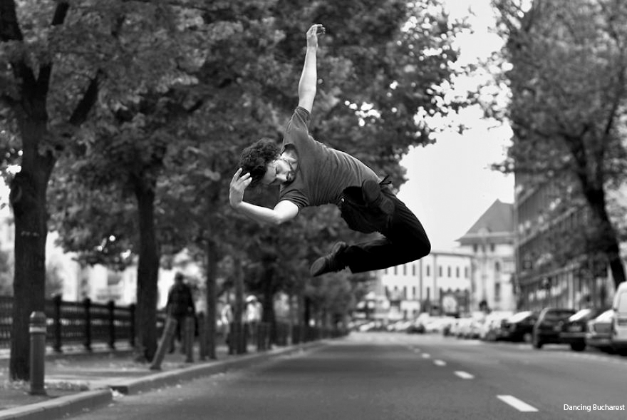Dancing Bucharest - Urban Space Becomes A Stage Dancing Bucharest - Urban Space Becomes A Stage