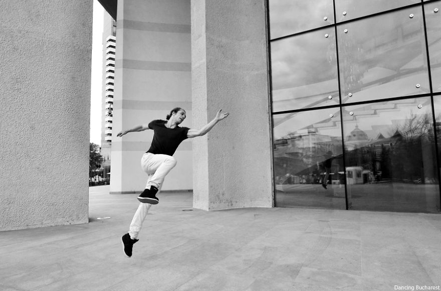 Dancing Bucharest - Urban Space Becomes A Stage Dancing Bucharest - Urban Space Becomes A Stage