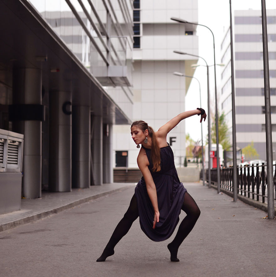 Dancing Bucharest - Urban Space Becomes A Stage Dancing Bucharest - Urban Space Becomes A Stage