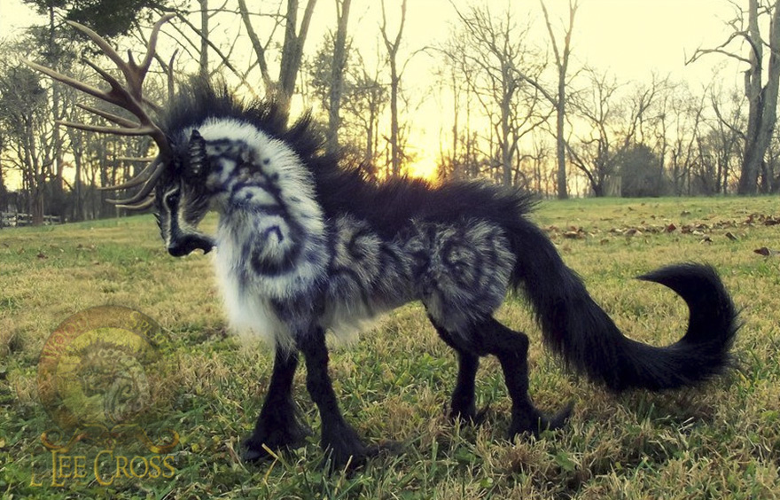 Poseable Tundra Stag