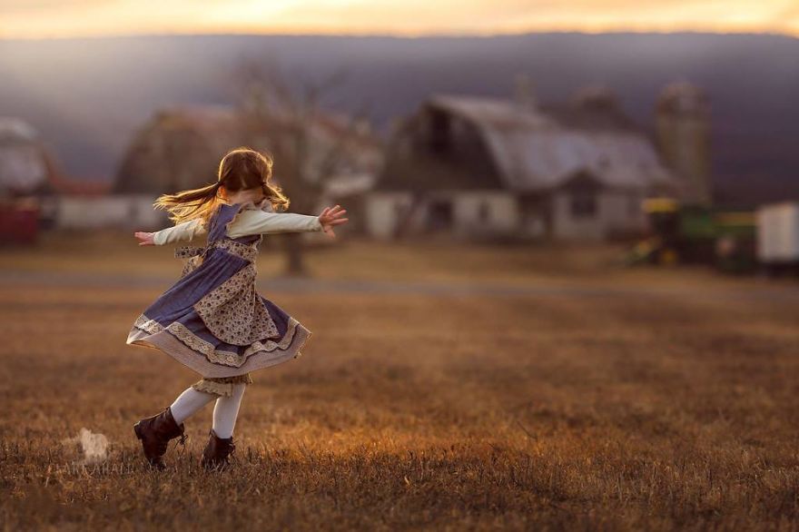 Child Photographers From All Over The World Portray The Rustic Theme Child Photographers From All Over The World Portray The Rustic Theme