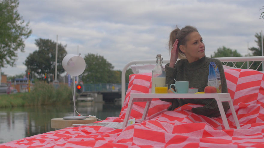 The Breakfast-In-Bed-Boat Helps You Avoid Morning Traffic The Breakfast-In-Bed-Boat Helps You Avoid Morning Traffic