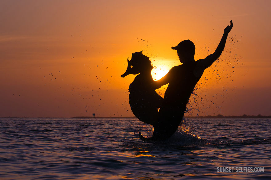 I Turn Simple Cardboard Cutouts Into Magical Horse Silhouettes I Turn Simple Cardboard Cutouts Into Magical Horse Silhouettes