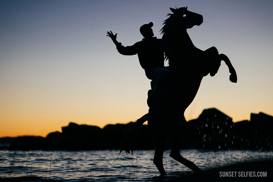 I Turn Simple Cardboard Cutouts Into Magical Horse Silhouettes