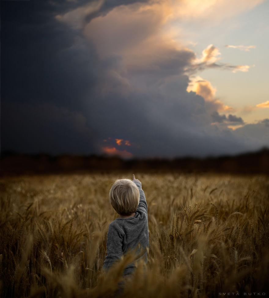 Russian Mother Takes Fairytale-Like Pictures Of Children