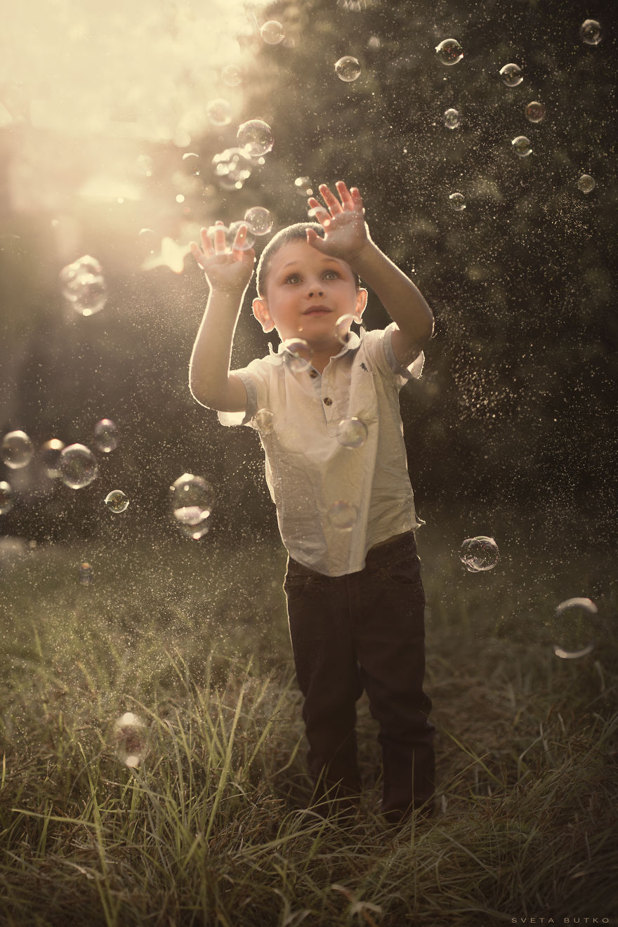 Russian Mother Takes Fairytale-Like Pictures Of Children