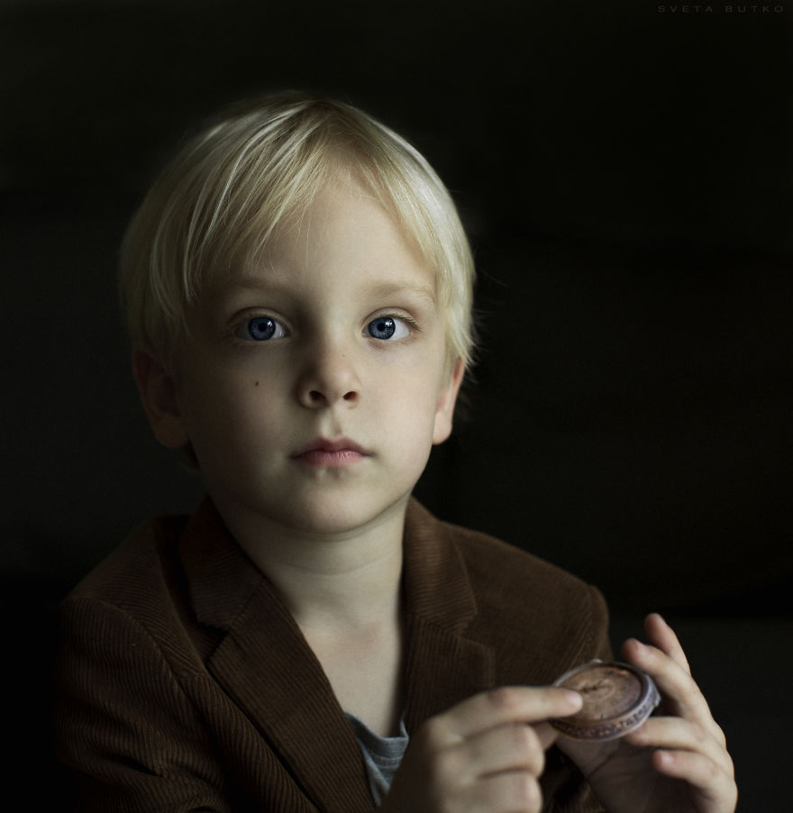 Russian Mother Takes Fairytale-Like Pictures Of Children