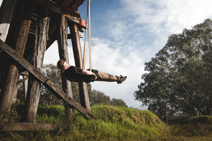 I Take Photos Of Circus Artists In Urban Settings I Take Photos Of Circus Artists In Urban Settings